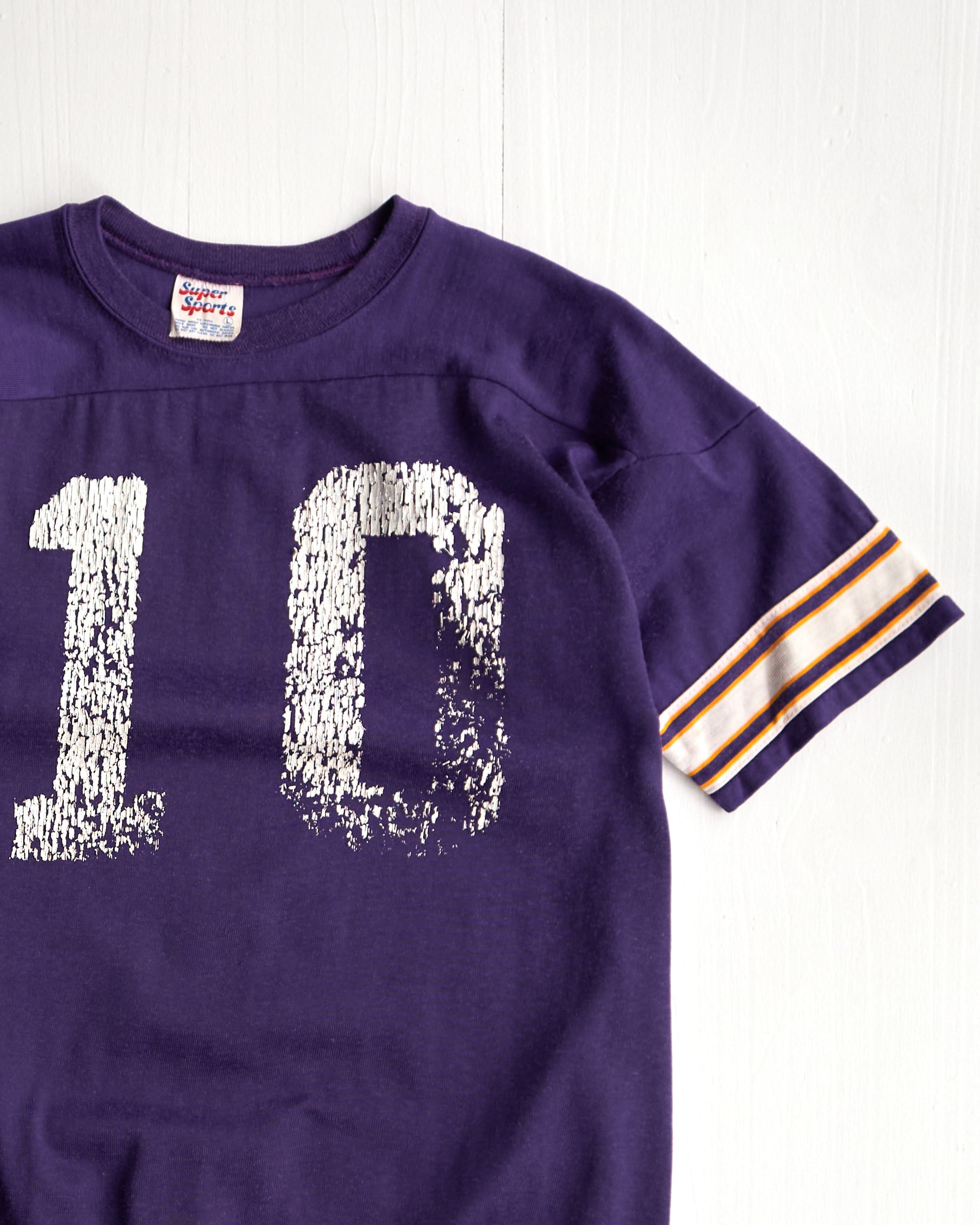 Maillot de football vintage violet 