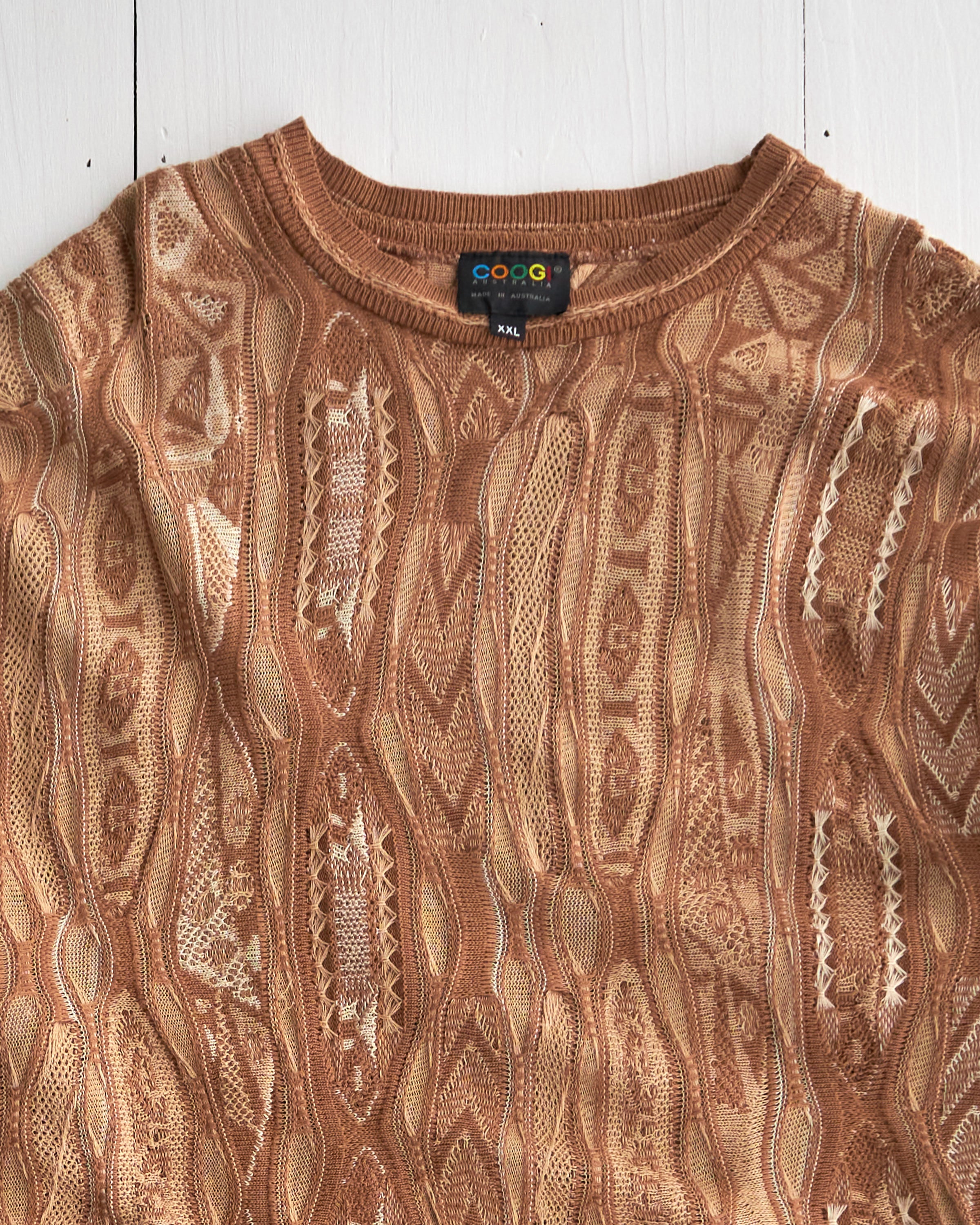 Pull en tricot texturé beige Vintage Coogi Australia