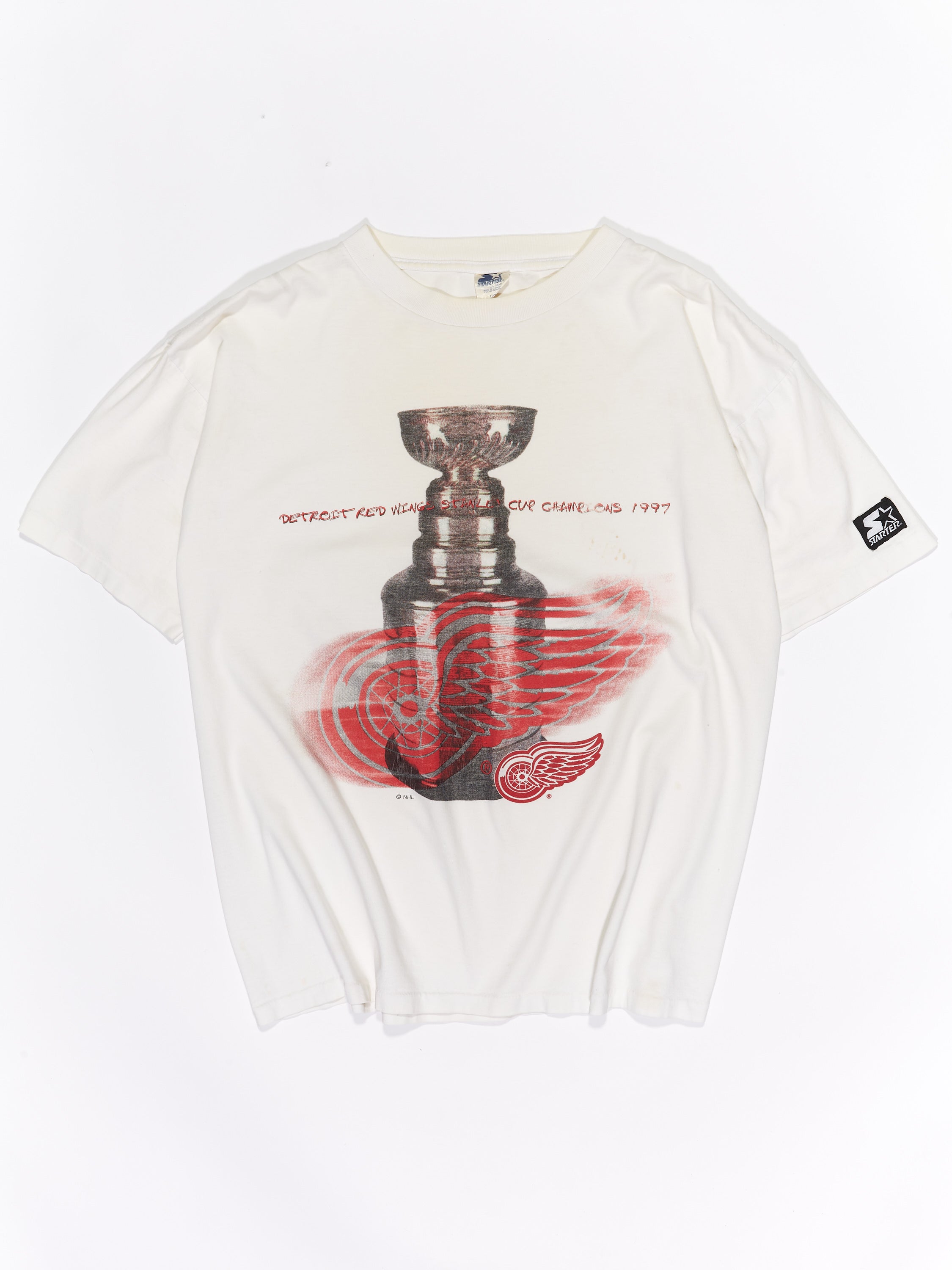 1997 Starter Detroit Red Wings T-shirt in a vintage style from thrift store Twise Studio