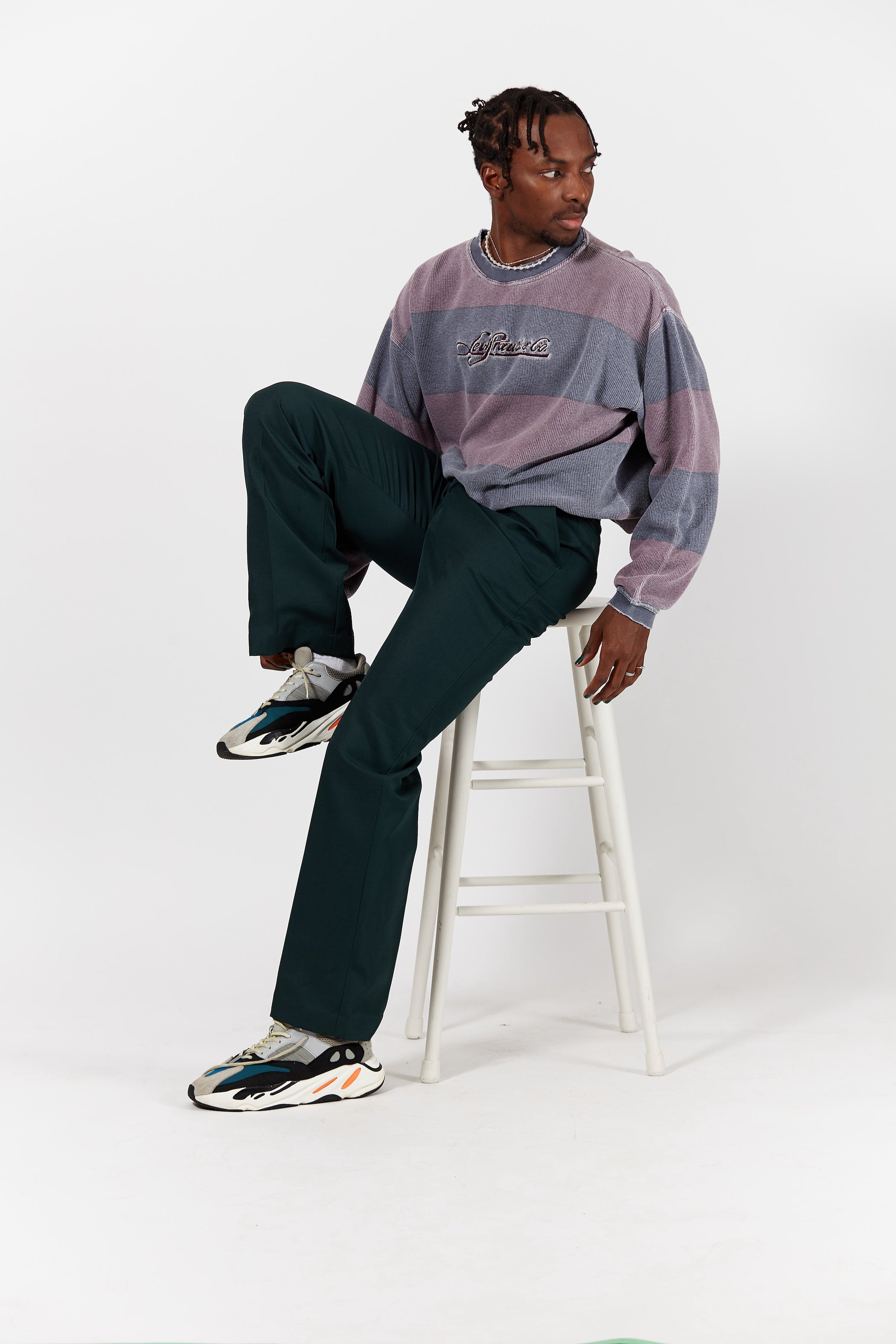 Levistrauss Faded Sweater in a vintage style from thrift store Twise Studio